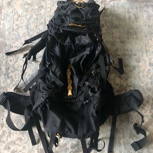 Eddie Bauer Backpacking / Hiking Pack Backpack